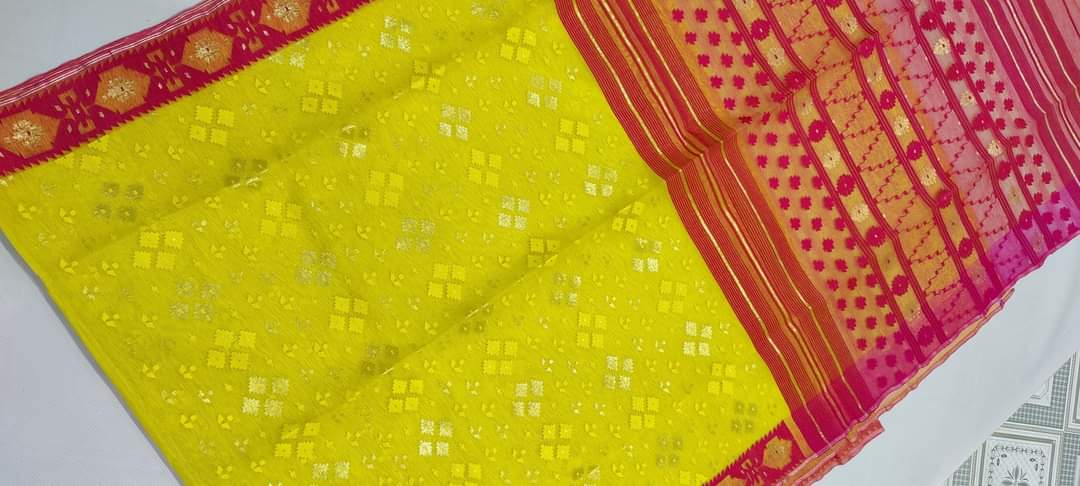 Exclusive Half silk jamdani saree
Blouse Piece: Yes
Craftsman: Local Weavers
Dhaka, Bangladesh.
Brand name: sabujsaj.

#BanglaheritageJamdanisaree
#Fullsilk #Halfsilk
#Cotton #Finecotton
#Ecofriendly #Traditionalsaree
#Womenfashion

WhatsApp+8801554338761
Dhaka, Bangladesh.