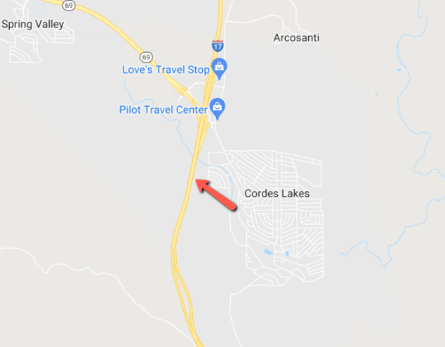 ArizonaDOT's tweet photo. I-17 NB near Cordes Junction (mp 261) A disabled vehicle is partially blocking the right lane.
#aztraffic #Prescott #SR69 #I17 https://t.co/flRjEDDScS
