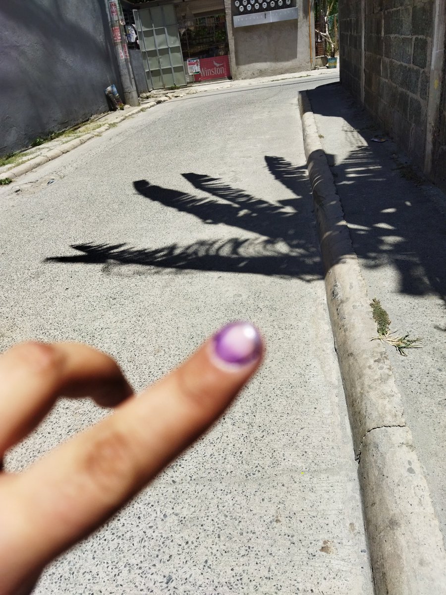 pearlyshell__23's tweet photo. Done voting 🇵🇭
Hoping for a fair and clean election.
Vote wisely everyone! 🙏🏻 https://t.co/j3hNy8rTLX
