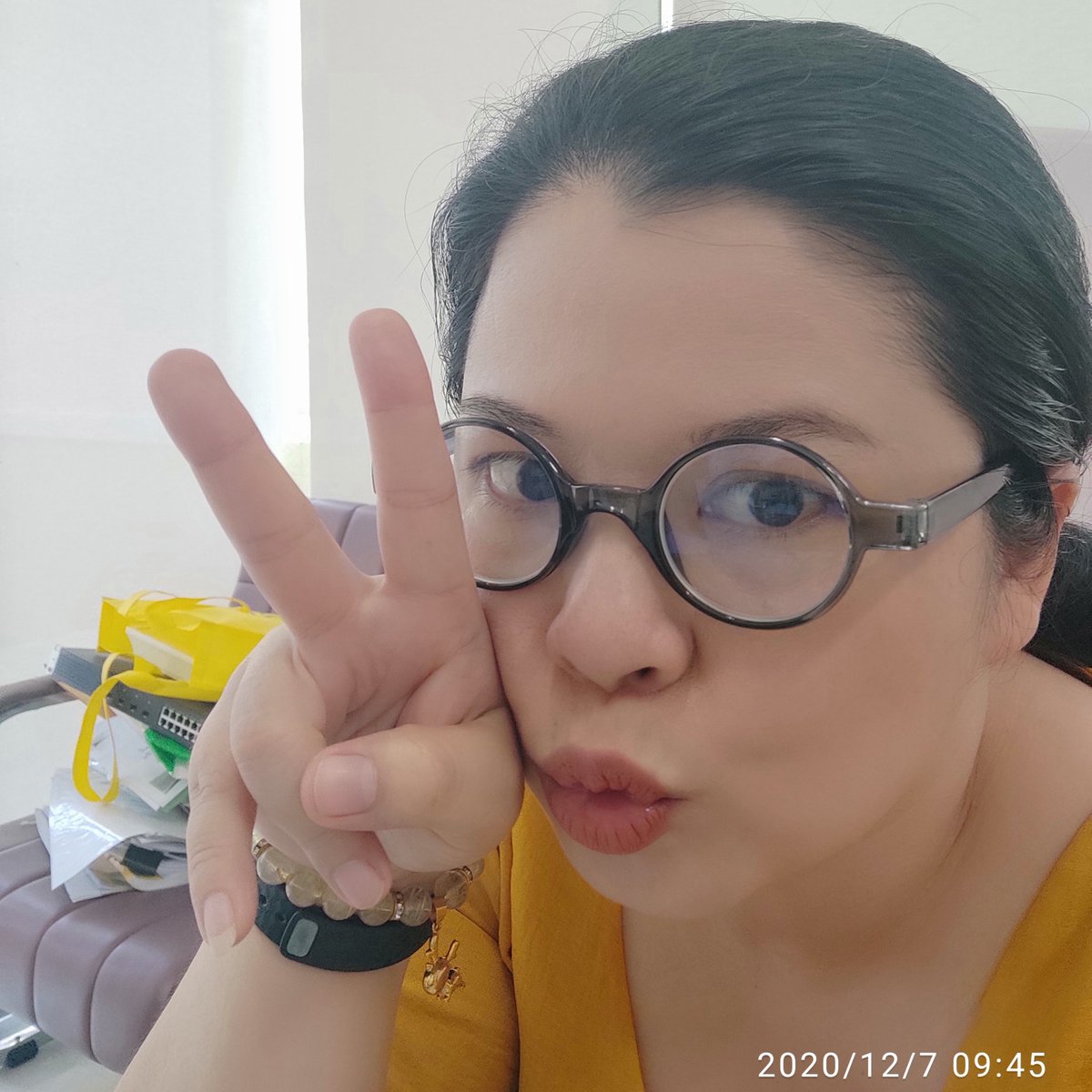 EverestElks's tweet photo. เคยมั๊ย ที่รู้สึกหวิวๆ เมื่อจะเปลี่ยน Profile Pic ที่ใช้มาเป็นสิบปี #NewProfilePic https://t.co/M22ZMozugS