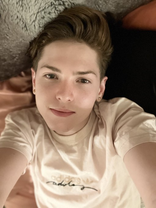 My momma always know that I love her. Happy Mother&rsquo;s Day to all the momma&rsquo;s . 😋🥰 https://t.co/x0RUIo