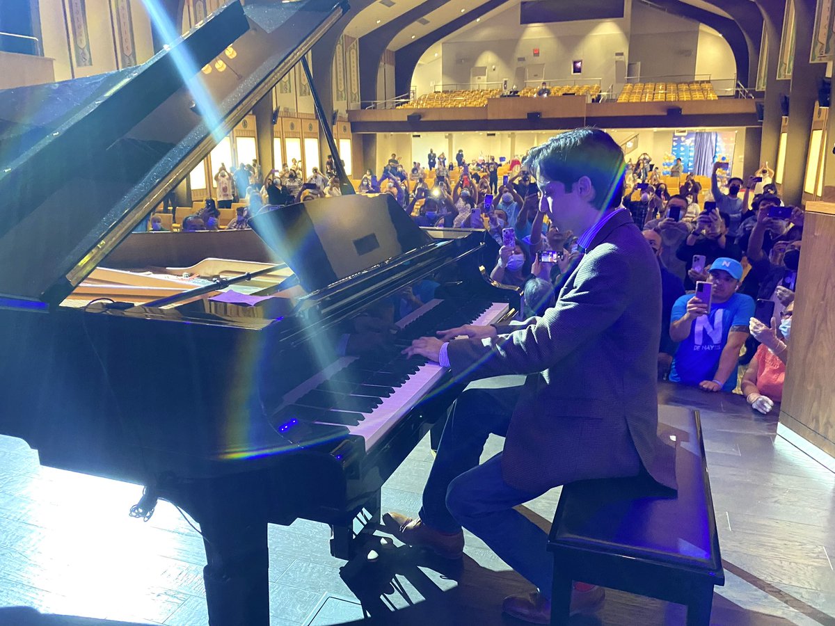 Adonde sea que vamos, la música siempre acompaña. 🤓