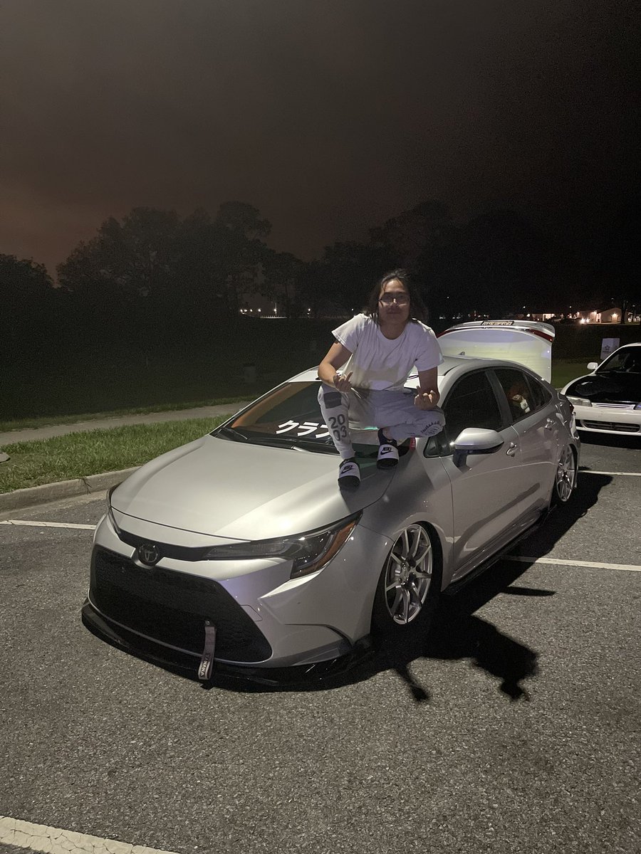 LucidMedia_'s tweet photo. Shittin on em https://t.co/4L8mILqAMS