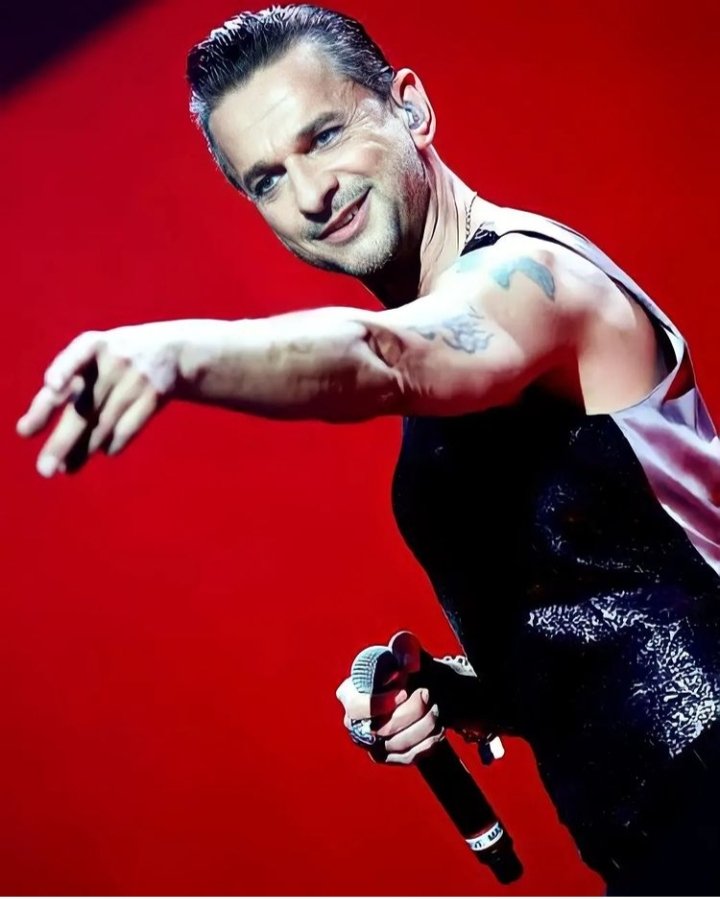 Happy birthday Mr Dave Gahan 