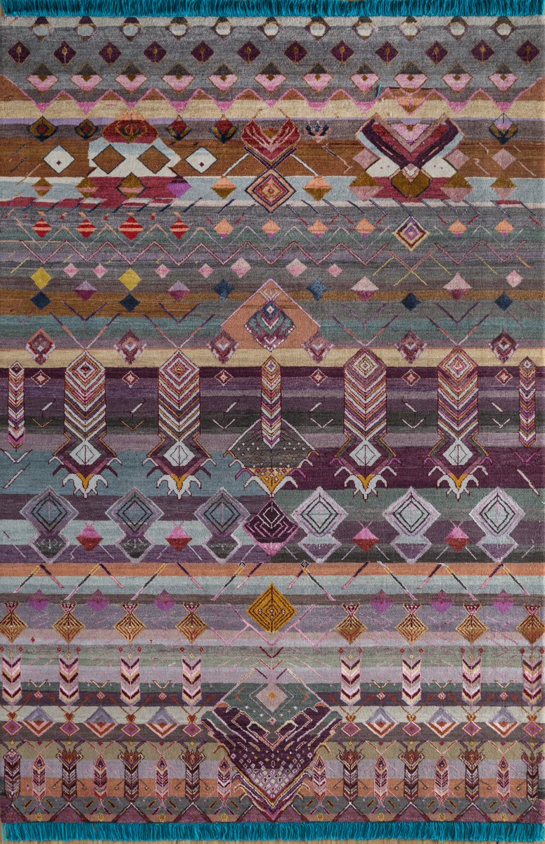 JaipurRugs's tweet photo. Unlike predesigned rugs which can be made only a certain way, a Manchaha is not bound by anything. Our weavers create their own rug designs and create both–a source of livelihood and a form of self-expression as well.
#HandmadeRugs #Manchaha #ConsciousArt #JaipurRugs https://t.co/S7SDmgKbeC