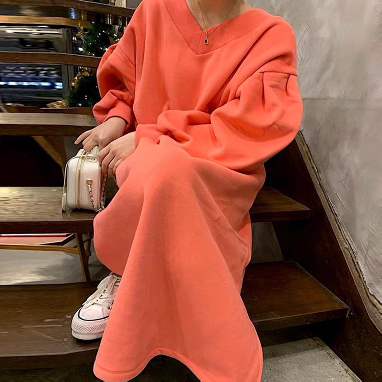 SelectAmpersand's tweet photo. Vネックスリットワンピース🧡🧡

￥4,980(税込)

https://t.co/WR7knMpZk9 https://t.co/2qjeaKuLnf