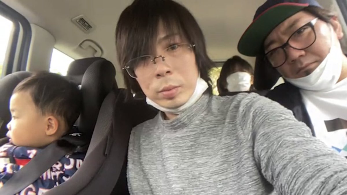 sayakau10's tweet photo. 今日のお昼休憩のチラ見は、ヤミー おっかぁ エビさん ももくんファミリー😄 ヤミーがももくんの息子さんに懐かれててホッコリ😁
3人仲良しでいいね〜 仲間っていいね
#momo03143 #ABZOUABZOU #GinYami https://t.co/a5XV1pjw8i