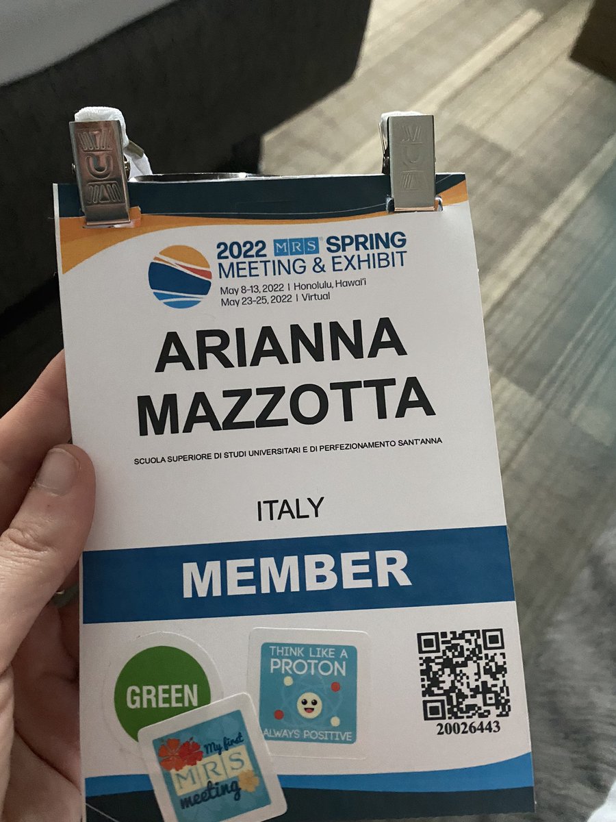 AriMazzotta's tweet photo. So excited to be at @Materials_MRS in Hawaii!🌺 Come to check our new work on plasmonic nanoparticles invisible ink for thermo-enabled applications on May 9th! #22MRS https://t.co/9peGFCvCCD