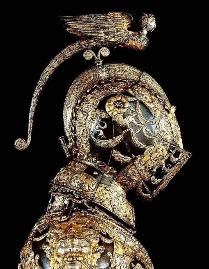historydefined's tweet photo. The ornate helmet of Ferdinand Hapsburg II, the Holy Roman Emperor. 16th century AD. https://t.co/3crZAPKW7q