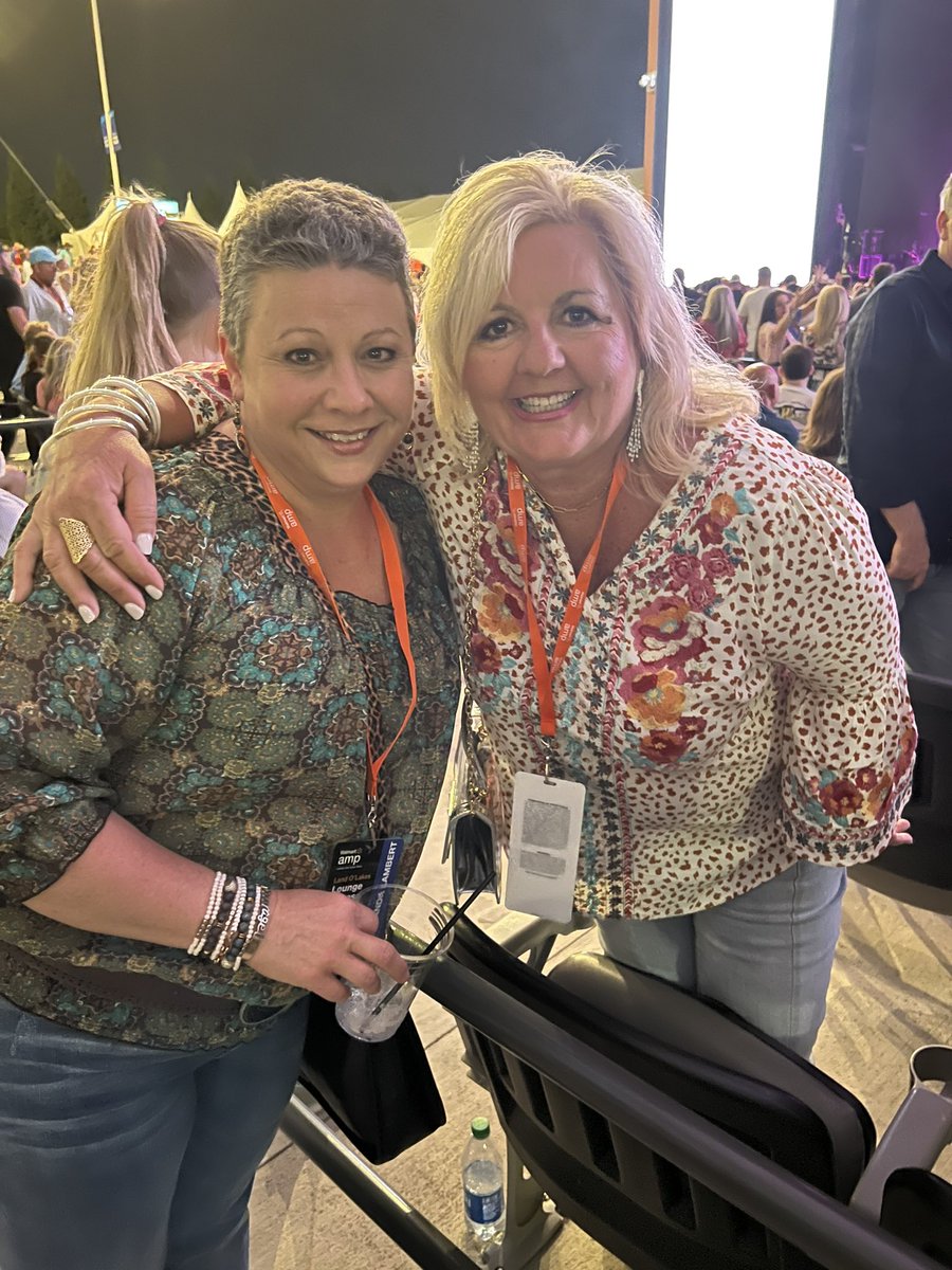 KeithBAllison's tweet photo. Did want to bug you @CoachSamPittman, so my wife got a pic with your wife at @mirandalambert concert at the Amp. Go Hogs!! #amplive https://t.co/OGgIA87S2X