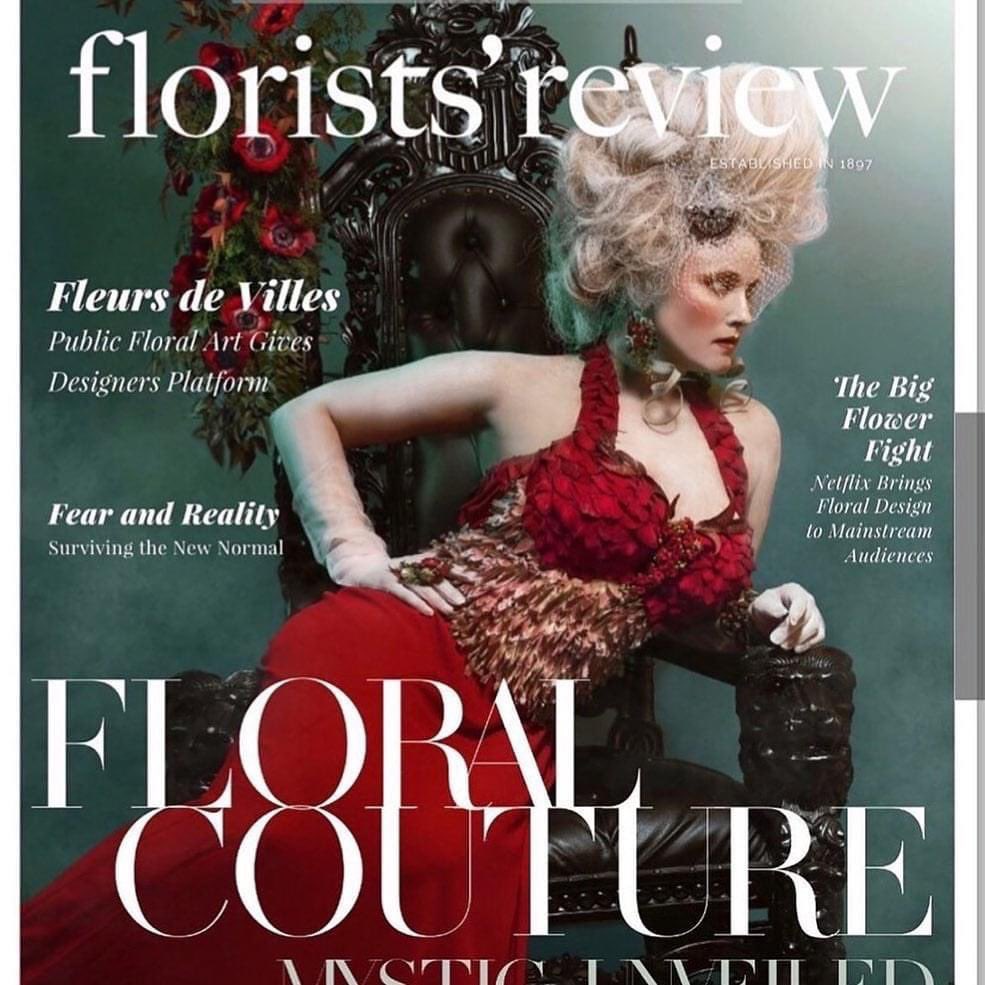 MaggieJudge2's tweet photo. That time I was on a cover of a magazine! @FloristsReview #thejudgemaggie https://t.co/FHs8uCEi0C