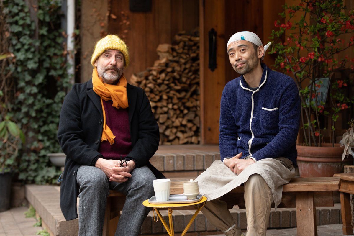 team_trippa's tweet photo. SDGs時代の「薪火」活用術

都会のど真ん中の薪窯で焼く――それがパン職人・塩見聡史さんの選んだ生き方です。東京・代々木「パン屋塩見」ではパンを焼いた後の薪窯の利用を顧客に呼びかけています。そのユニークな取り組みとは？ ご近所さんがうらやましい！
https://t.co/sDUY11KZ5g https://t.co/iXAGUCOKsw
