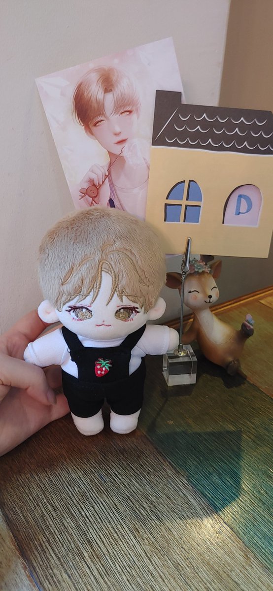 aaaaaruuuuu's tweet photo. #BABY_BAMBI_DAY
#햇살을_닮은_아현아_생일_축하해
까페 다녀왔어요! 토요일엔 일이 있어서 늦었는데ㅠ 친절하게 안내해주시고ㅜㅠ 밀크티랑 레몬티도 짱 맛있어요! 행사 디피도 너무 이쁘고ㅠ 특히 테이블에 사슴모양 올라온거 너무 귀여웠어요ㅠㅠ 일요일엔 호다닥 가서 사진 와방 찍고 왔습니다 https://t.co/dcXiONylnd