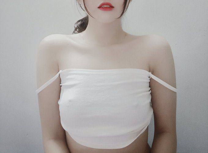 BonerSue's tweet photo. @vsbg_asia Chuẩn phim sex việt nam 100/100 :  https://t.co/wLQJu1VZus https://t.co/PNnIkq3CMB