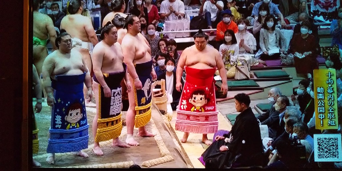 robertdeneko's tweet image. ペコちゃんとポコちゃん、かわいい。
#大相撲
#正代
#豊山