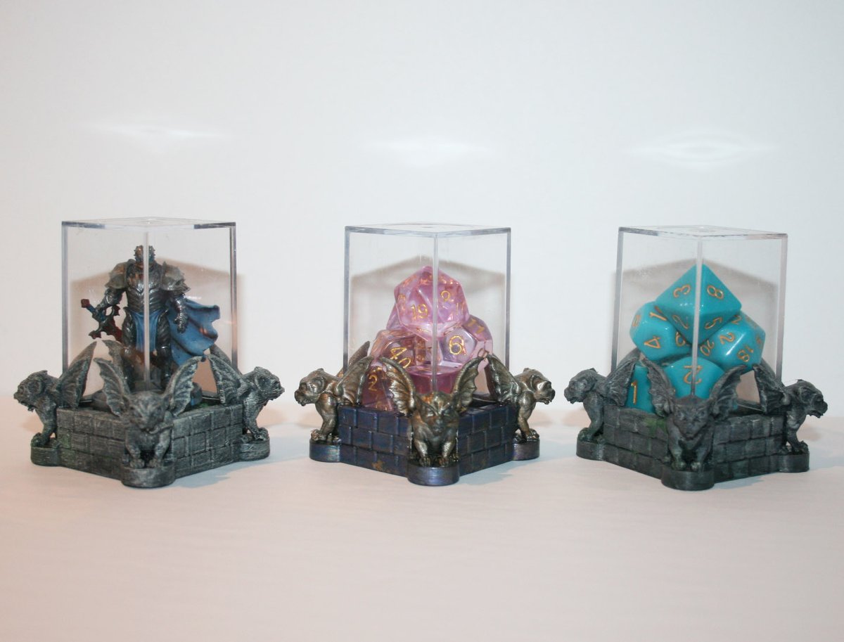 KaerRune's tweet photo. WHICH IS YOUR FAVOURITE?
Experimenting with new color palettes..
Gargoyle Bases For Dice Containers
Now available in our store:
https://t.co/MVVXwdNXc3 
#gargoyles #gargoylestatues #diceguardians #dice #dungeonsanddragons #d20 #etsy https://t.co/sRbmXygxpE