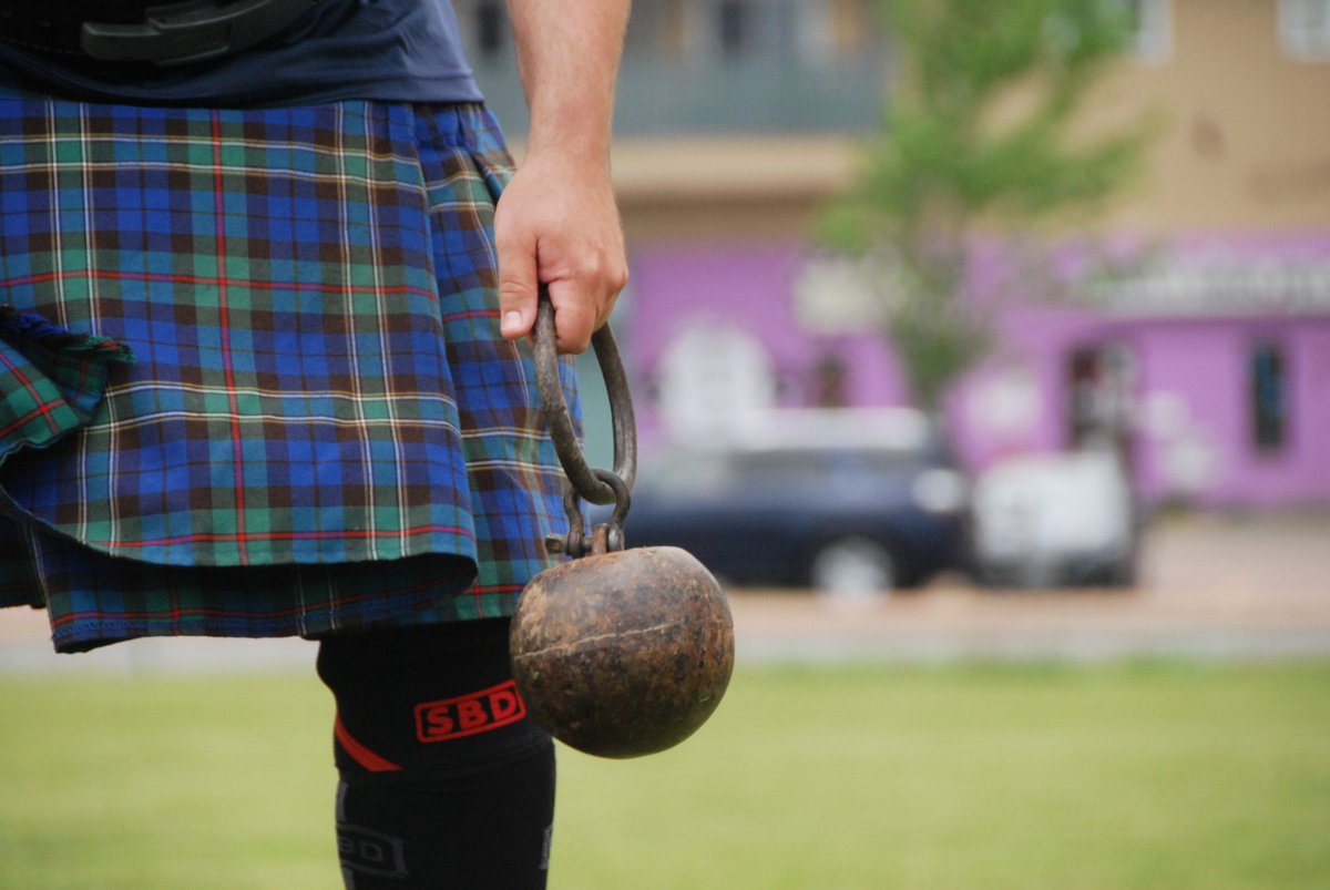 Scottish_Banner's tweet photo. In the May  #ScottishBanner:
Greater @Moncton_Scots  &amp; #ScottishFestival hosts 2022 Scottish Masters Athletics International World Championships 💪🦞
Issue out now!
https://t.co/jfUR5mWdH4
#MonctonHighlandGames #TheBanner #LoveHighlandGames #ScottishHeavies #ScotSpirit #Moncton https://t.co/W7y6EIs91X