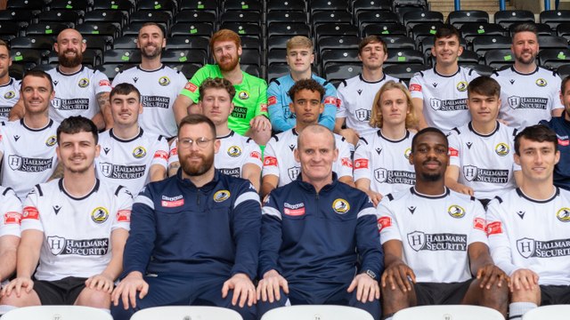 BurnleyBadgers's tweet photo. Here it is, our official, full team photo including all of our players as well as a coaching staff ready to propel us to victory this season.

#Football #Badgers #Burnleybadgers #Team #Teamphoto #squad #Squadphoto #squadgoals https://t.co/iEIDvRZyLS
