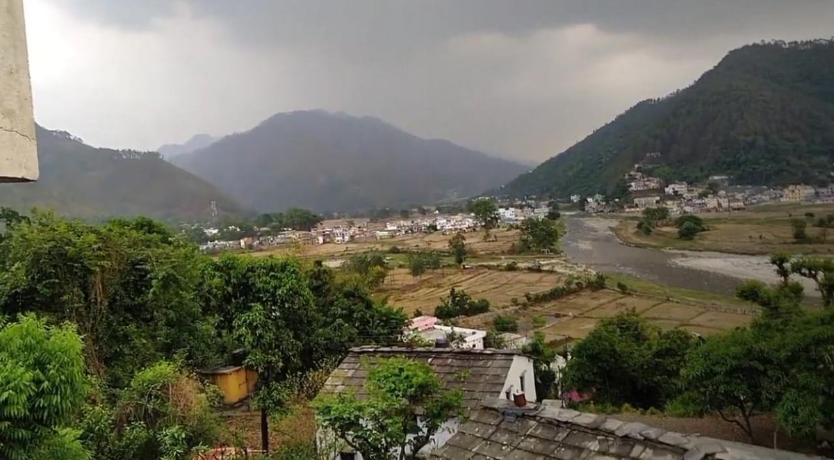 LiveWxIndia's tweet photo. #Uttarakhand #Rainfall in last 24hrs till 8:30am ⛈️
#Lohaghat AWS 48.5mm
#Almora 34.5mm
#Lohaghat 30.9mm
#Sitlakhet 27.5mm
#Chaukhutiya 24.0mm
#Dwarahat 19.0mm
#Didihat 17.0mm
#Someshwar 16.0mm
#Ranikhet 14.4mm
#Takula 13.0mm
#DeviDhura 10.5mm
#Mukteshwar 9.6mm
#Dharchula 9.4mm https://t.co/ioGW0reCru