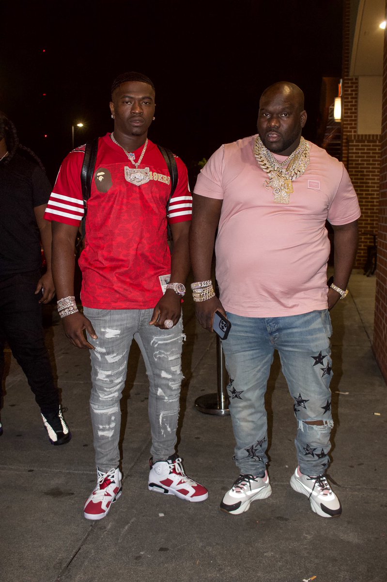 kakesole's tweet photo. #timboss #bankrollfreddie https://t.co/BfjBR1eCyX