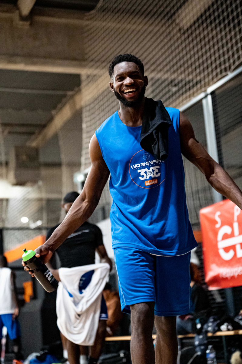 Bonne semaine à tous et bonne reprise pour ceux et celles qui étaient en vacances de la part de Kabrel, récent vainqueur de notre tournoi avec la team LAS ESPADAS ☺️🏀
.
.
.
#Basketball #Streetball #Basket3x3 #3x3 #3vs3 #3on3 #FromTheStreetsToTheOlympics
#leréseau3x3