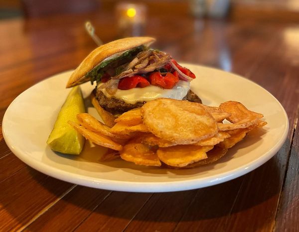 May is National Burger Month, so we have 4 different burgers for you to try! Here are the Kitchen specials for the month of May!

Featured burgers 
THE ITALIAN HAND GESTURE BURGER

Black Angus Beef Patty | Focaccia Roll Provolone | Roasted Red Peppers Sautéed Onions | Pesto