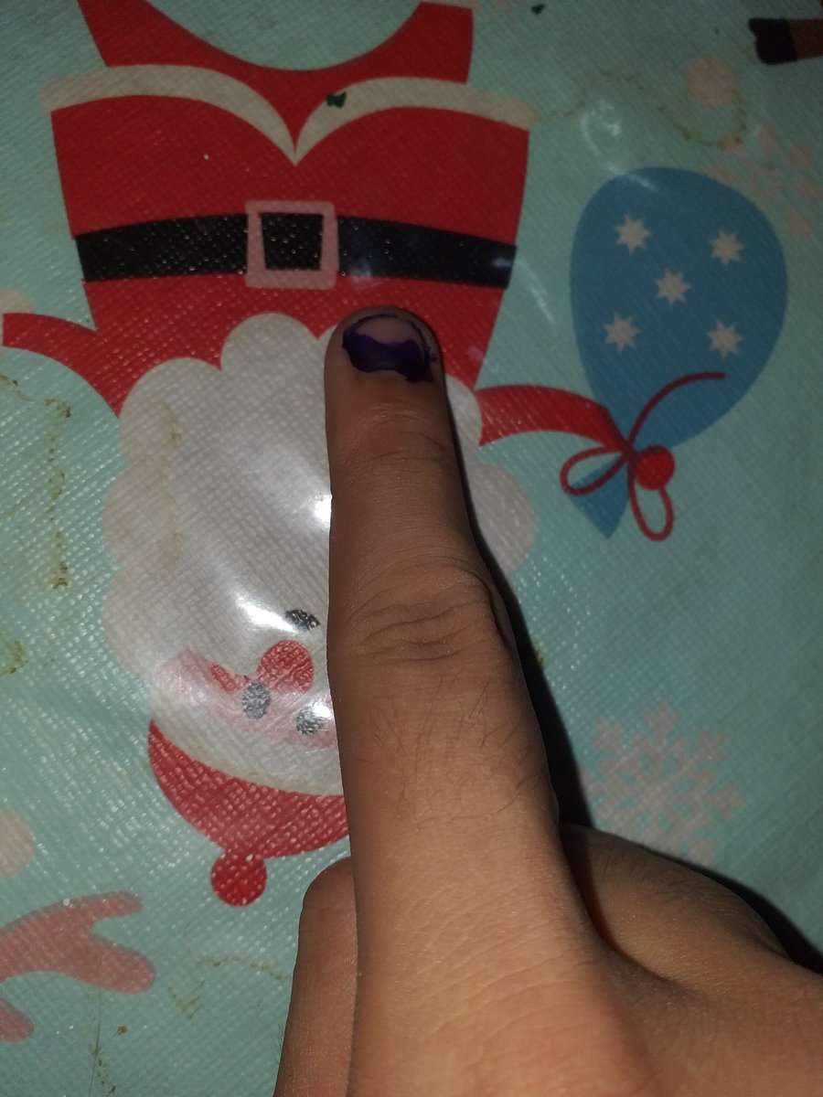 Nka boto na rin ako nkasalalay sa Atin ang Demokrasya at Kinabukasan ng Pilipinas Wakasan na po ang Bulok na Sistema at Magnanakaw sa Gobyerno #SaGobyernongTapatAngatBuhayLahat