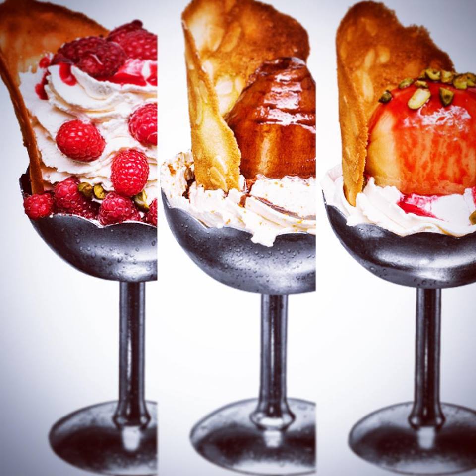 euro_tour's tweet photo. 🇫🇷パリ、人気のアイスクリーム店『ベルティヨン🍨』 サン・ルイ島に本店を置く、行列のできる人気のアイスクリーム屋さん。「サロン・ド・テ」を併設♪ #アイスクリームの日 #ExploreFrance #ベルティヨン #Berthillon
👉https://t.co/GVA0q1WawZ
➡パリのプチホテル:https://t.co/CJCEeKxy3z https://t.co/05isfGInnS