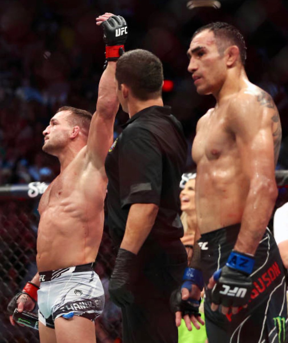 TonyFergusonXT's tweet image. Congratulations to @MikeChandlerMMA    On his victory at UFC👣274. Had lots of fun in there, you fans are Fuckin’ wild  I love this shit! Feels good to be back &amp;amp; hungry again. We were just getting started. Best Of Luck In Your Next Fight- Champ  # ForTheLoveOfTheGame -CSO- 🇺🇸🏆🇲🇽