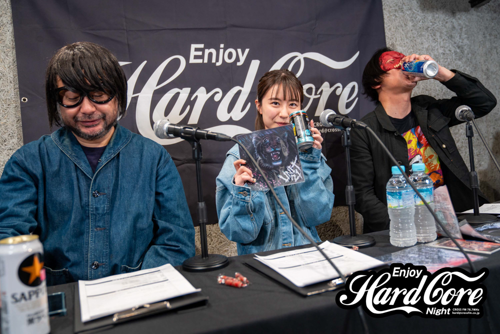 AHARDCORENIGHT1's tweet photo. ライブもたくさん観れるようになったので
ハードコアパンクのライブに行きましょう♪
#ハードコアナイト #CROSSFM #肉食パルチザン #GOGGLES #KARIN #CRUDE #DOOMSDAYHOUR #UNIT21 #WARCRY #Inepsy #SeveredHeadOfState https://t.co/4mNQXvAUVb
