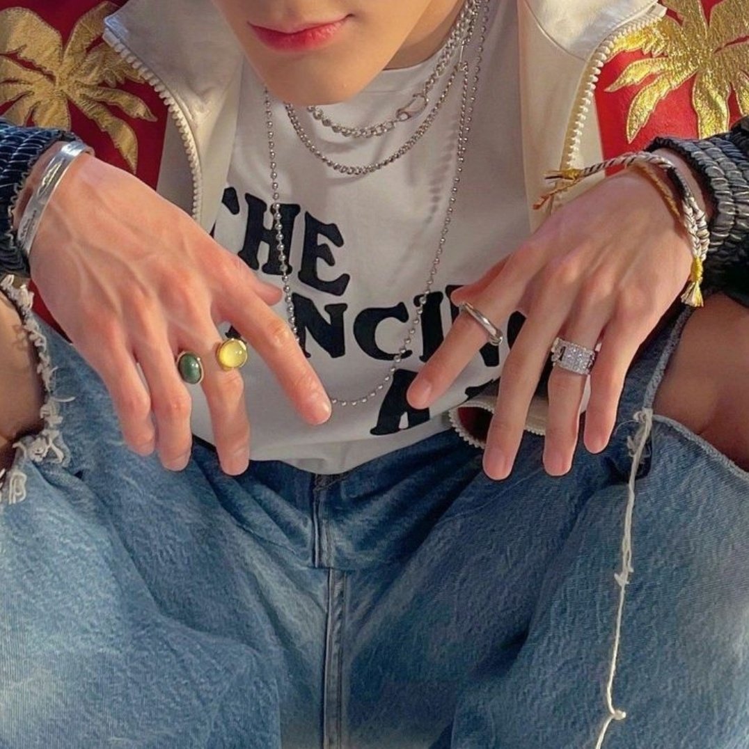 เห็นเขาทำแล้ว ไอเราก็เลยทำมั้ง