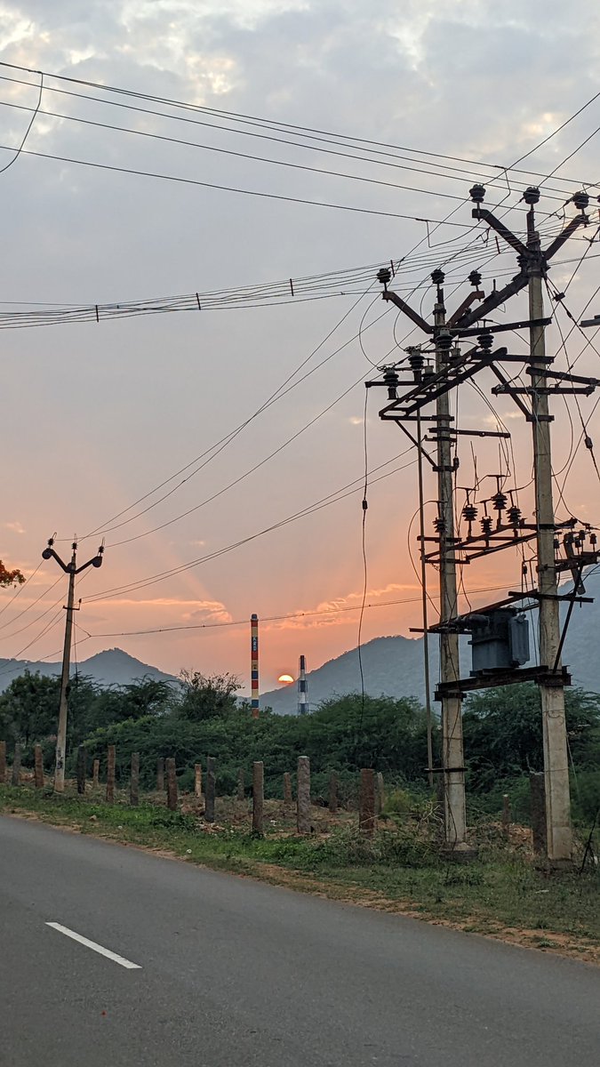 Maybe this is called a good evening!✨
#westerghats #annaikkatty #Coimbatore