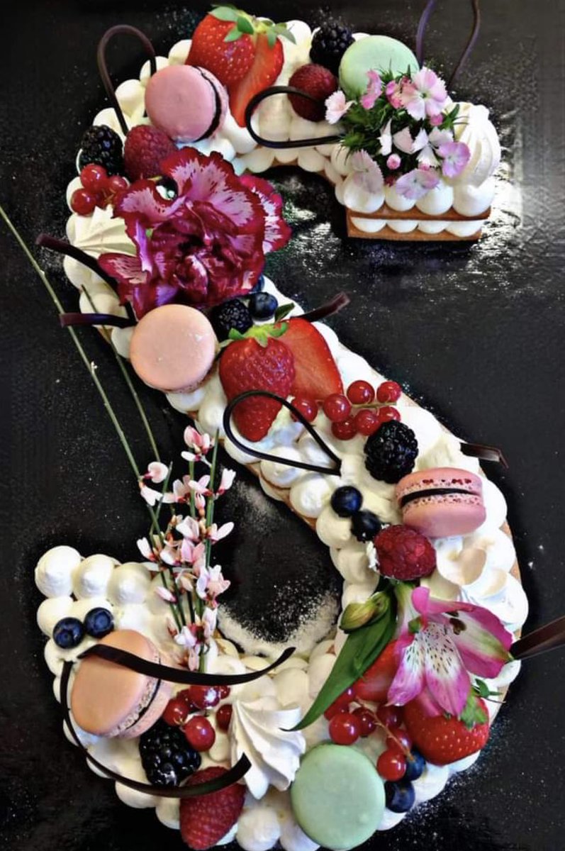 _Lucreee_'s tweet photo. #cream tart @ComoCfp https://t.co/6BxBYrEUnd