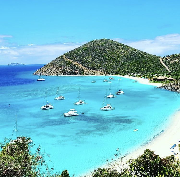 This, IS The British Virgin Islands ❤️🇻🇬 📷 <a href="/soggydollarbar/">Soggy Dollar Bar</a> #BVILove #BVI #BritishVirginIslands #Paradise
