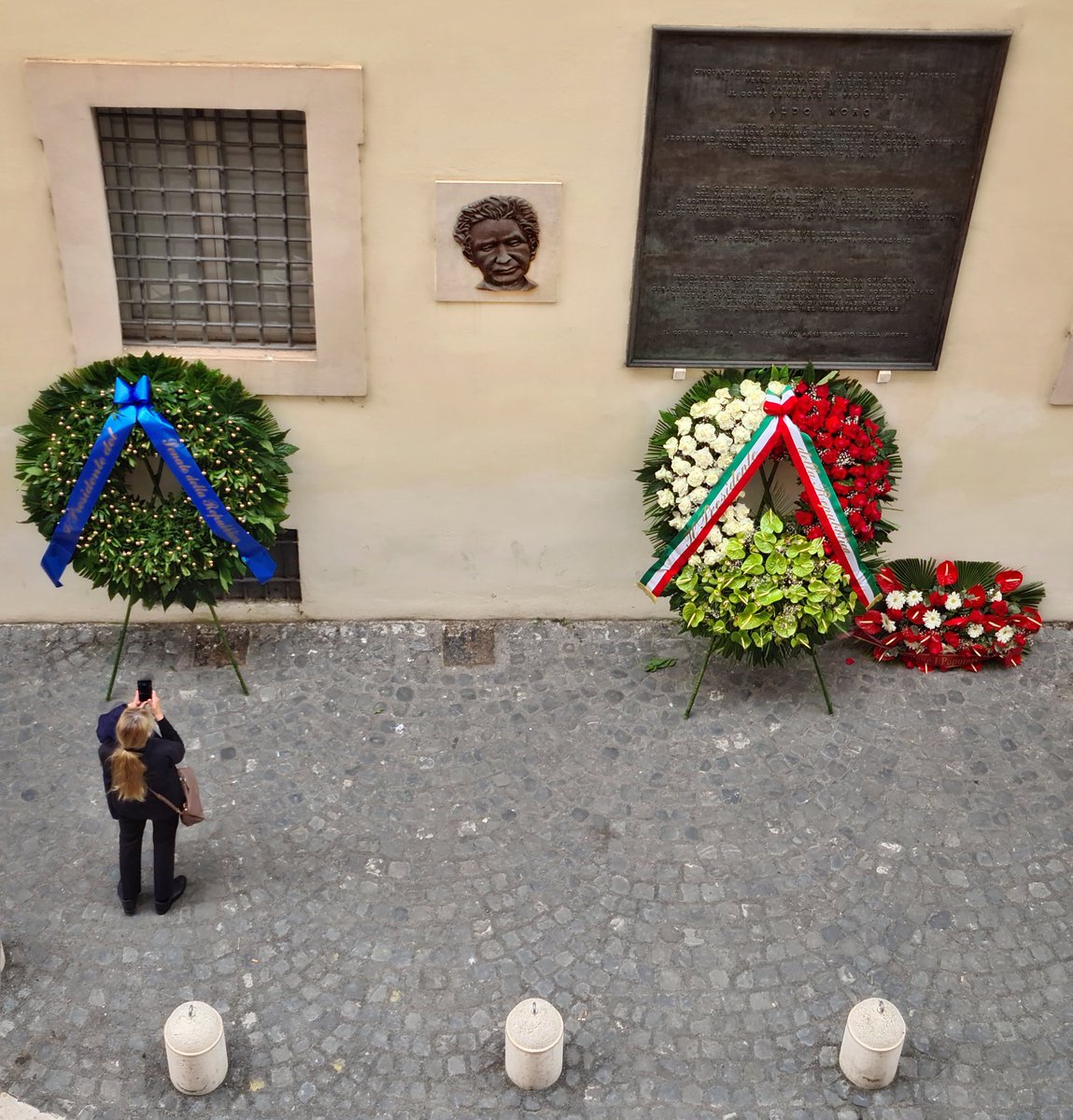 fabioiaco's tweet photo. Memoria Condivisa.
#9maggio #ViaCaetani https://t.co/nAL7qq5xV0