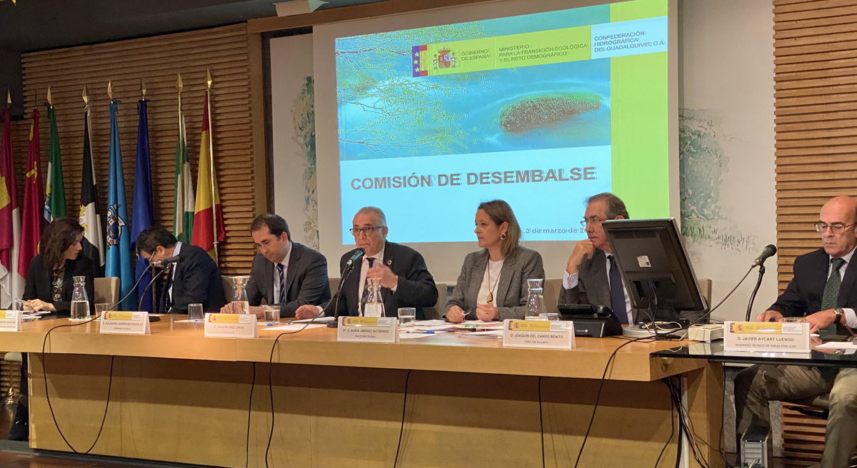 valleinferior's tweet photo. Esta semana, el próximo miércoles 11 de mayo, se celebrará nueva sesión de la Comisión de #Desembalse de la @CHGuadalquivir, en la que esperamos que la dotación finalmente garantizada no sea inferior a los 1.500 m3/ha. https://t.co/rG6Tih3kyd #regadío #agua #sequía https://t.co/YrKA5vawC1