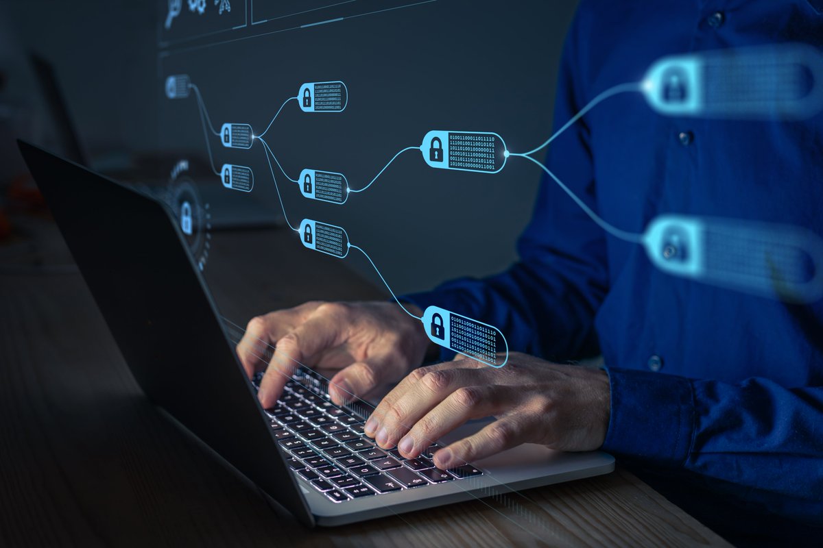 ValorousGroup's tweet photo. Cyber-attacks can destroy businesses. Hacked companies expose themselves to a myriad of consequences – including financial loss and reputational damage. Find out how to protect your business in our latest blog.

https://t.co/yXT1STxWBX

#cybersecuritytips #hacking https://t.co/ZD1Xc6qpli