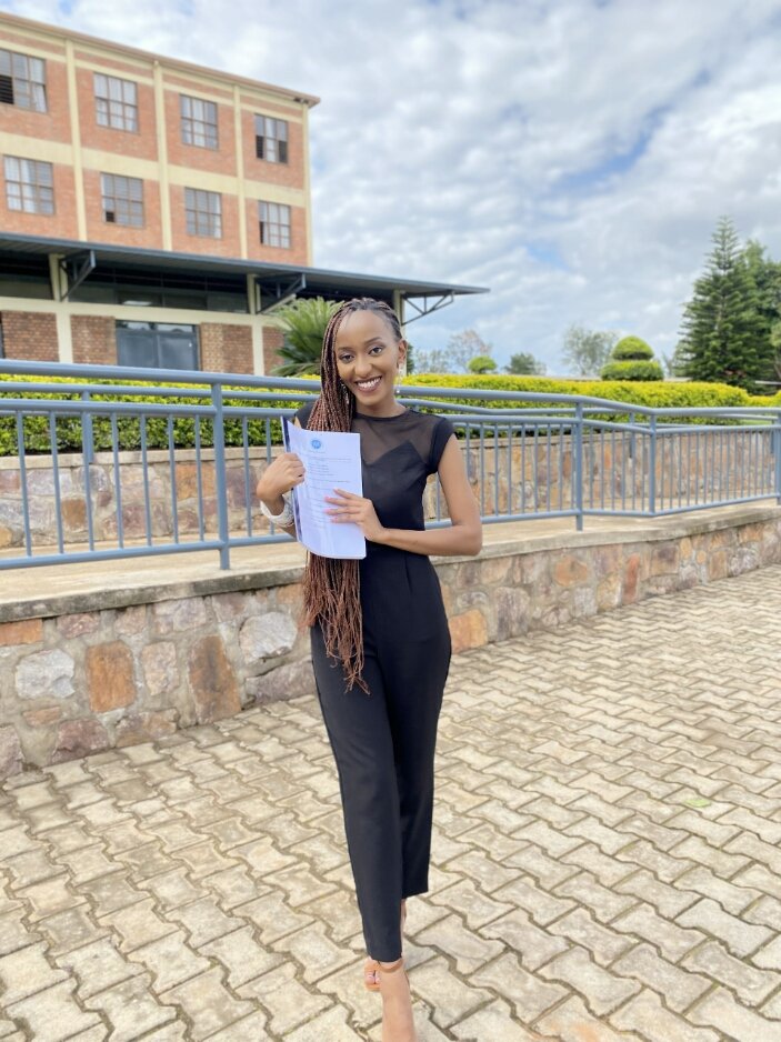 Akanyange_kera's tweet photo. How it started 😍 Vs how it is going
Congratulations once again big sis Grâce. Mom, Dad and siblings are proud of u👏🙌 #Musoni's https://t.co/ivCAt4Gf6y