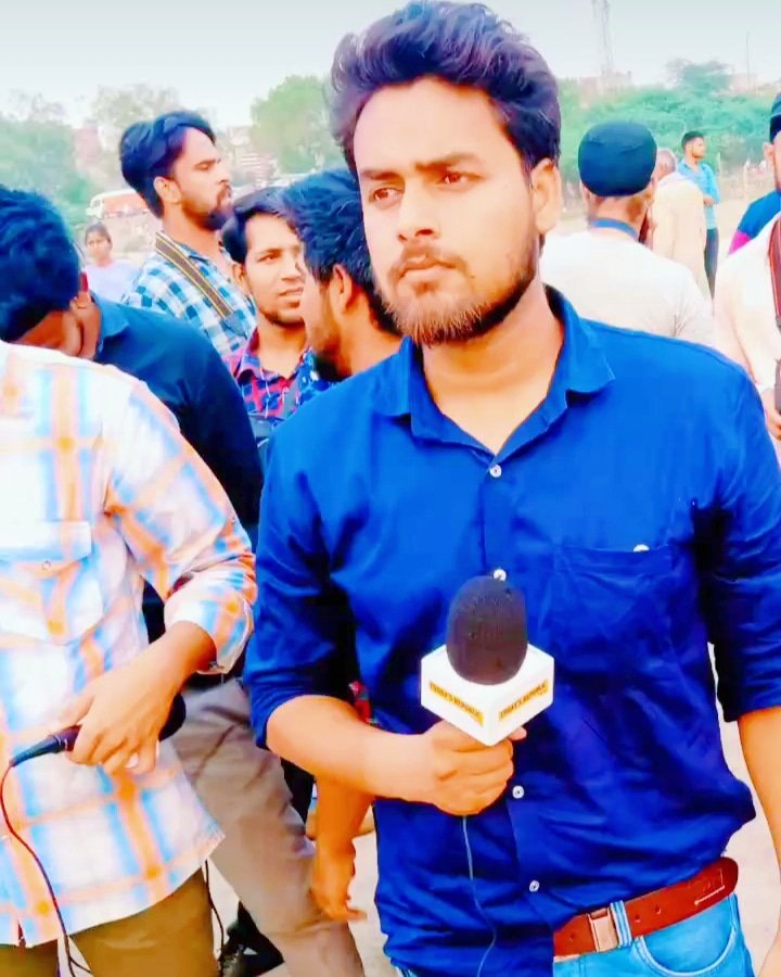 Sahilsinghr's tweet photo. ❤️‍🔥🥰 https://t.co/sznMMRjLww