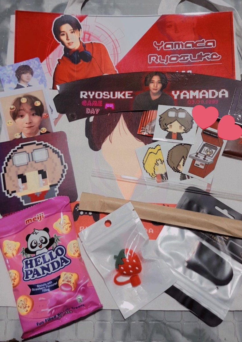 matsutohokumura's tweet photo. happy birthday yamachan!!! โจโค grabeee i luv all the inclusionsss ๐ it's super cuteee!! dami ko nanamang stuff na magagamit hehehe <33
thank you @RYPH_events and @hellocoffeecafe for the kit and the drink! โค
#RYPH
#RyosukeYamadaGameDay https://t.co/1O08CV0iKY