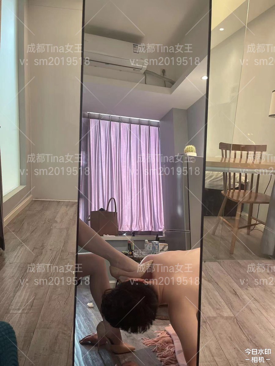 sm2019518's tweet photo. 生活可以平凡，但不能无趣。#成都女王 #成都女攻 #恋足调教 #黑丝高跟鞋 #变装 #sm #调教公狗 #成都女s #女s玩狗 #女攻 #四爱 #调教 #atm狗 https://t.co/aPW5rmT9Fl