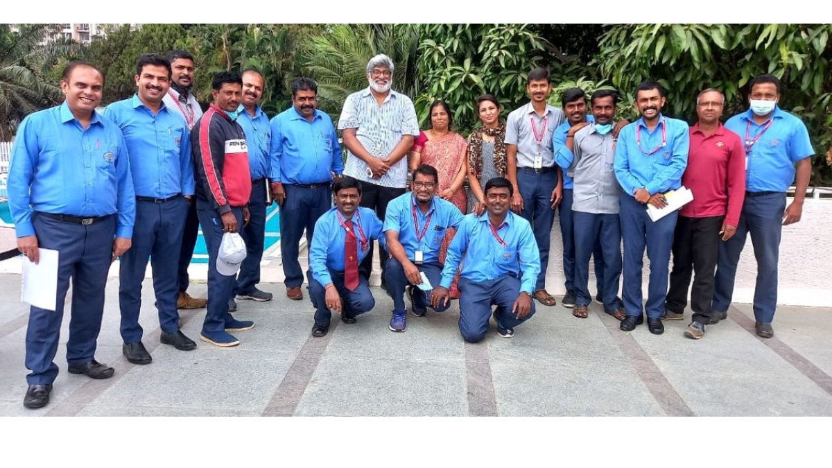 borntowinls's tweet photo. Participants from @karnatakagolfassociation went thru a program that emphasized the Power of I Can, You Can and We Can and appreciate that Working Together Works

The program was facilitated by @ramseshu 

#ican #youcan #wecan #workingtogether #borntowin

@bssharada https://t.co/BqUzWlcz4G