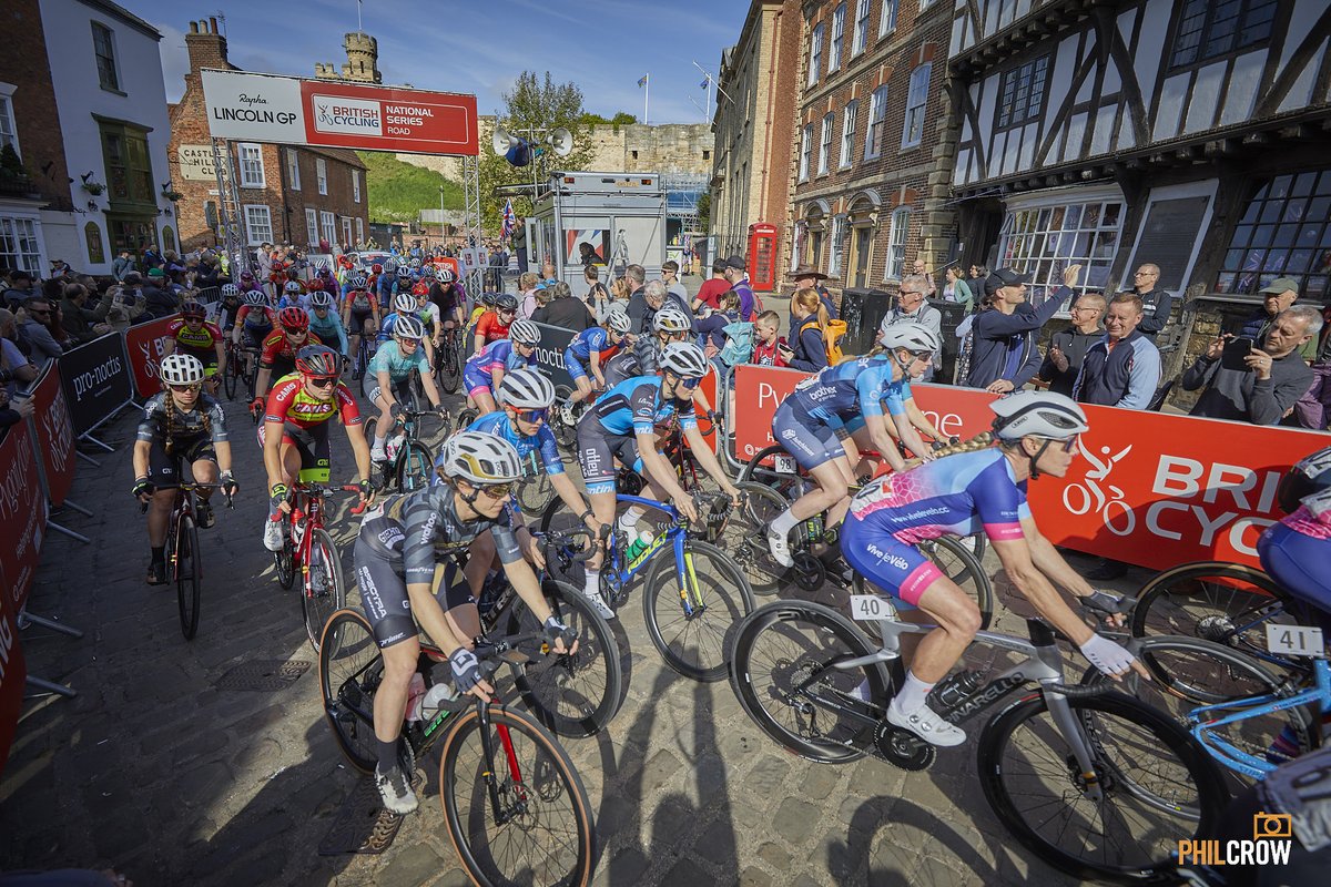 Women's Rapha Lincoln GP 2022 photo gallery Now live on the website here -->
ow.ly/b2JF50J2CRp