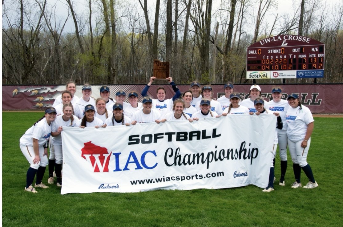 Micheleferris4's tweet photo. Congrats to 2021 Wildcat Kayla O’Brien and her U Wisconsin Softball team as they won the WIAC conference and now on their way to the NCAA playoffs 🐾🥎❤️ Good luck ladies!!! ⁦@BectonHS⁩ ⁦@BectonAthletics⁩ ⁦@BectonSoftball⁩ ⁦@UWECSoftball⁩ https://t.co/JyLdwaIiV0