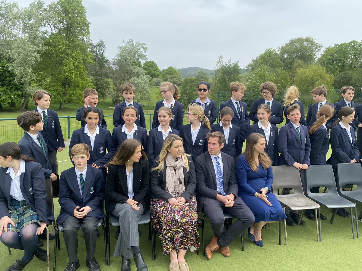 TDMHouseParents's tweet photo. It’s House photo time! Everyone looking very smart, and some lovely comments from the photographer about the manners and behaviour of our fabulous #boarders #iloveboarding #bsaboarding #prepschool https://t.co/KC5bxTDp1N