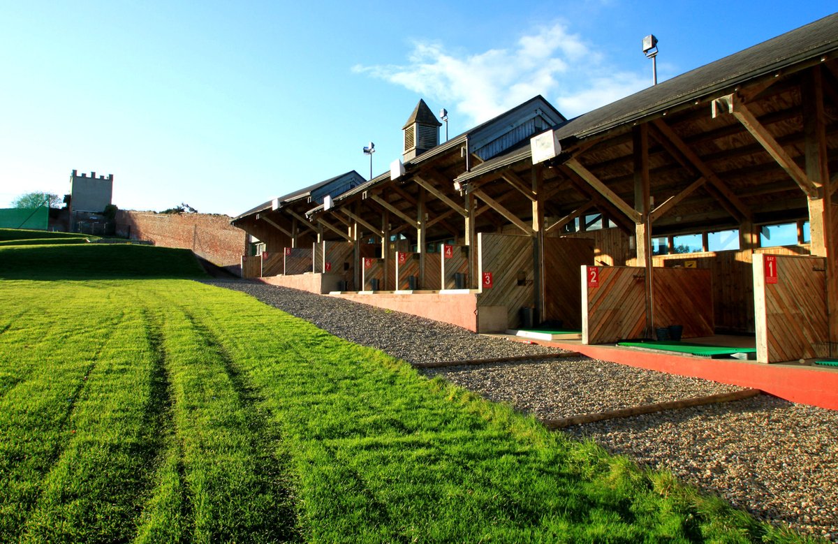 RoeValleyResort's tweet photo. Platinum Jubilee Bank Holiday ✨
🎈 Enjoy kids entertainment from 2nd - 4th of June from 7-9pm each evening
🎸 Followed by live music in O'Cahan's Bar
Stay 1 night & save 10% https://t.co/SL4a5bJnPQ
Stay 2 nights & save 15% https://t.co/RvXHVpSObS
#visitcausewaycoast #roepark https://t.co/uiqDdRcc0i