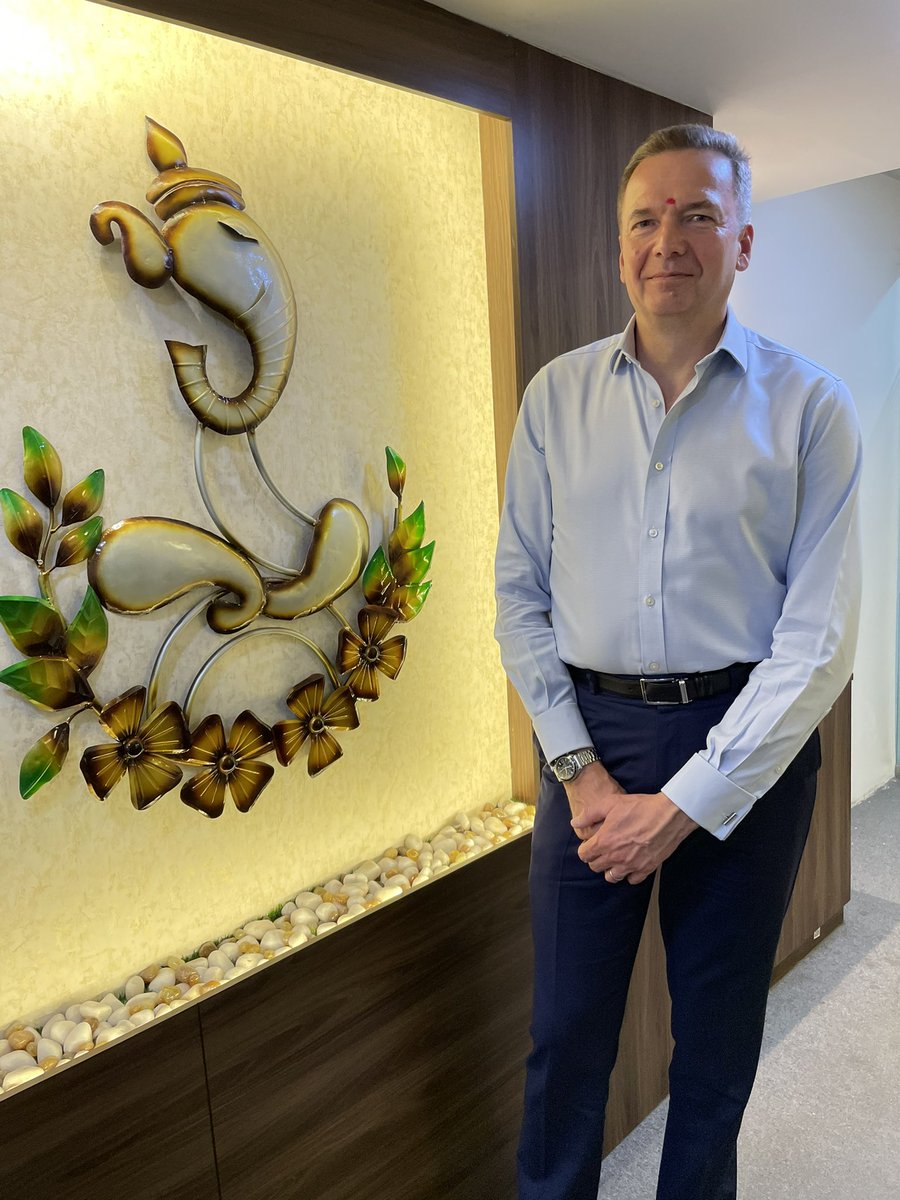 Hill_view's tweet photo. I’m in Pune, India this week in order to meet everyone in our new @XperateUK office. Both @markgarnish and I received a fantastic welcome which included a Bindi dot for both of us. A truly inspiring team led by @bharatgidde !!! https://t.co/wotCXvpiwe