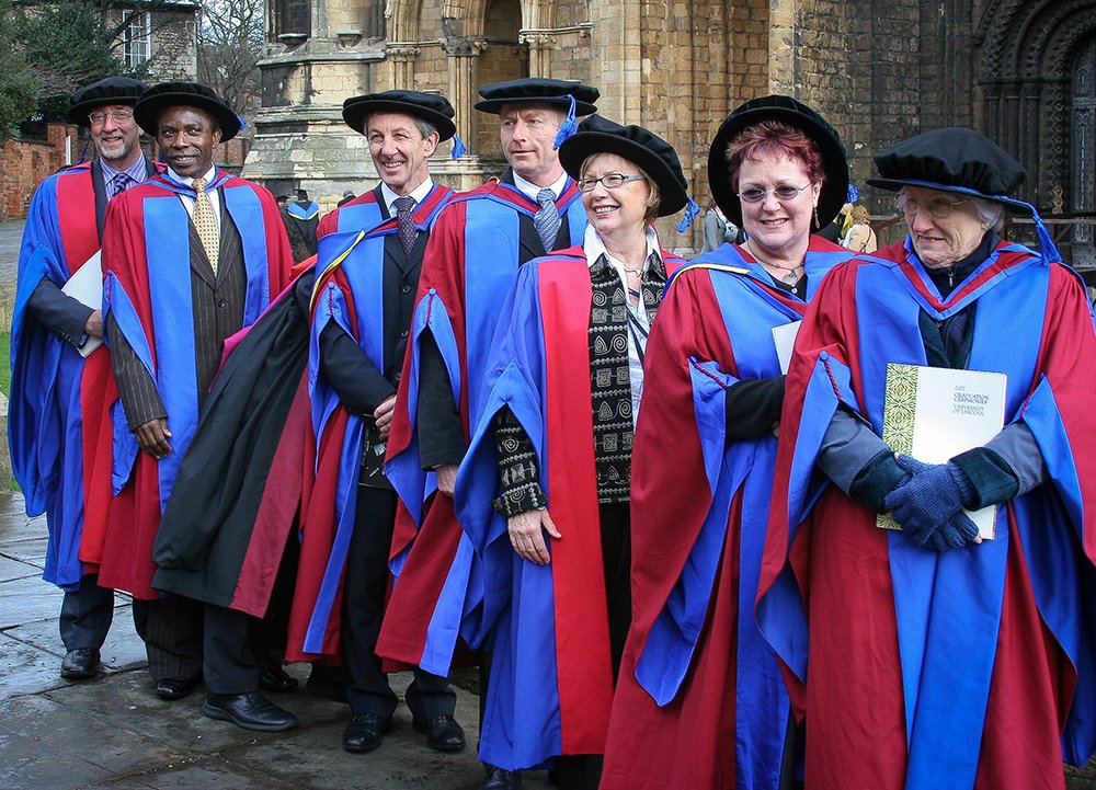 I regret to have to report that Professor Angela Thody (third from right) died recently - memorial service May 15. Angela was a good academic, colleague, mentor, friend and inspiration to many @unilincoln @unilincolnVC. Pse pass this message on as appropriate