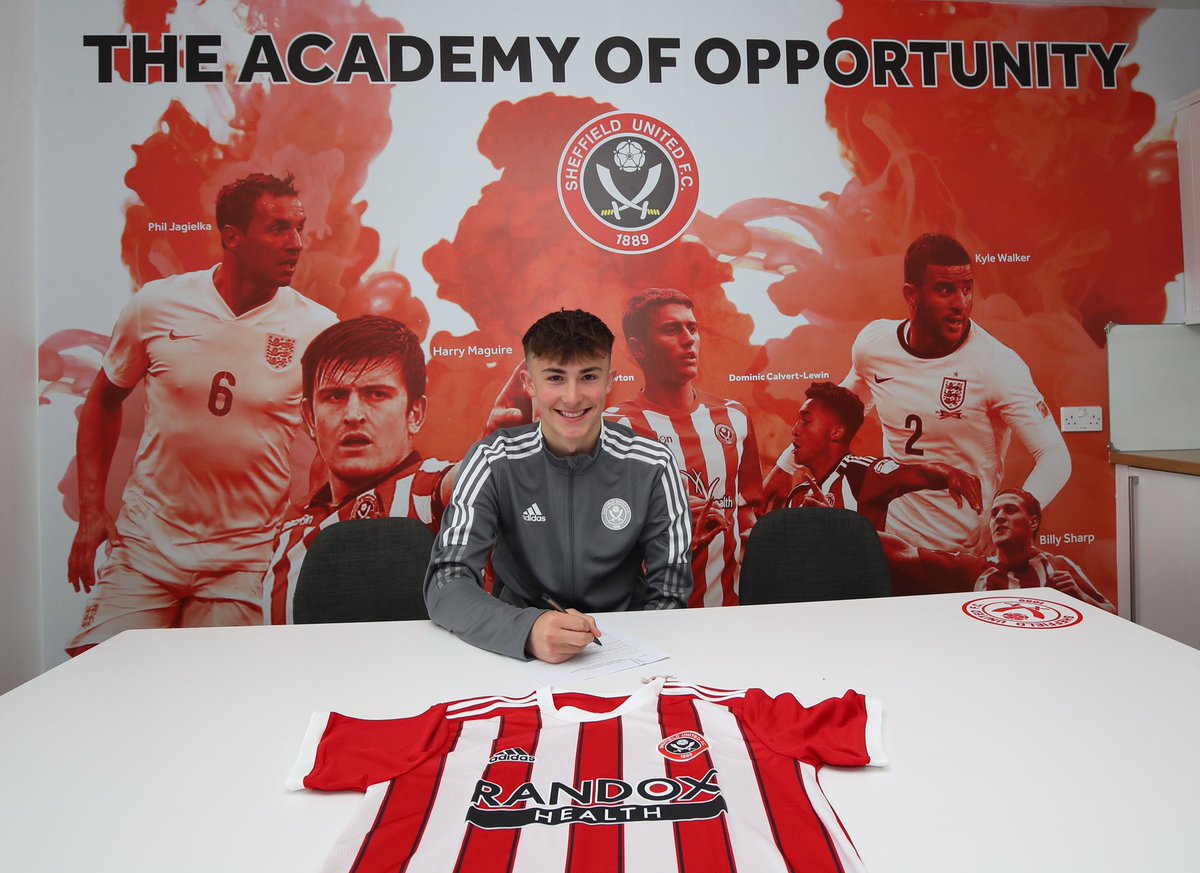 Yammyyam71's tweet photo. My sons new football squad for the next 2 years https://t.co/8ha8CqQ0gK