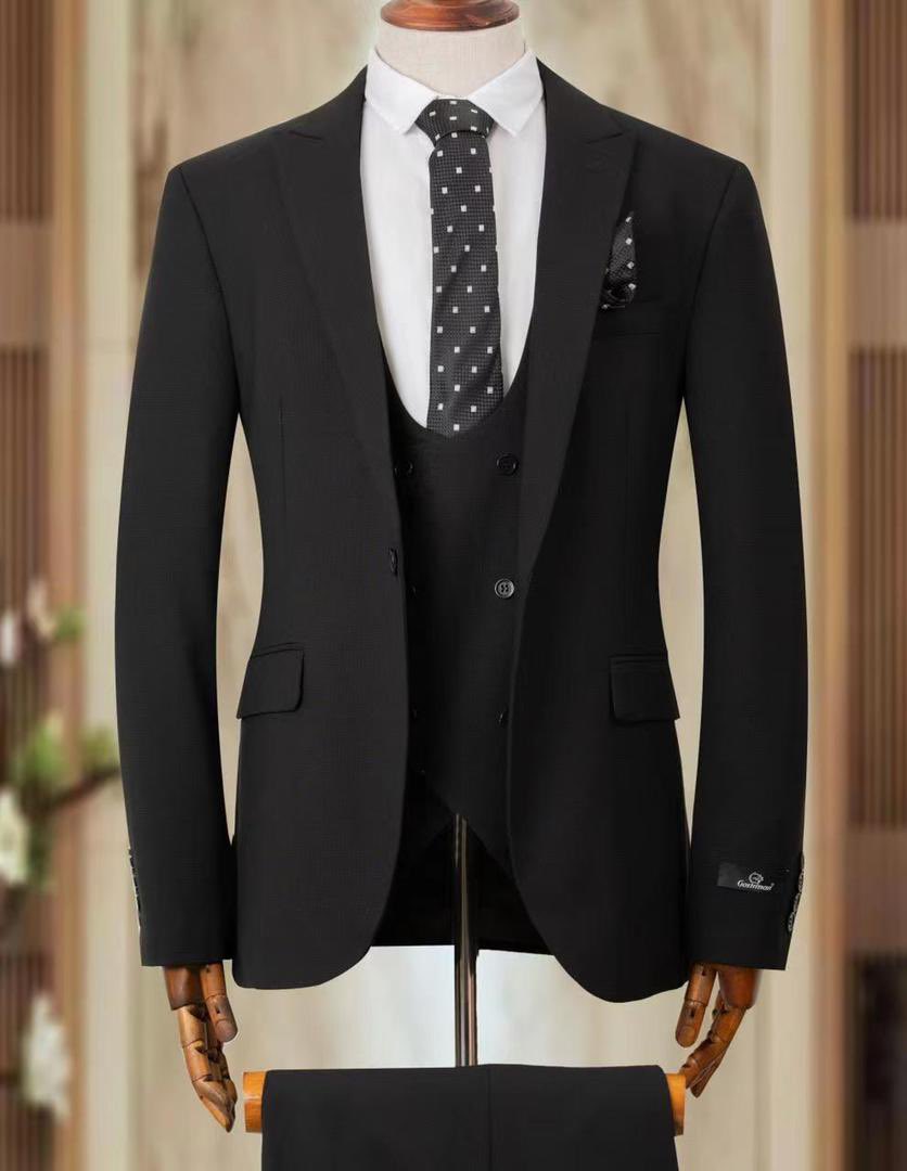 jnelsuits's tweet photo. Happy Monday 😊
Available https://t.co/0kGoYdTdPu